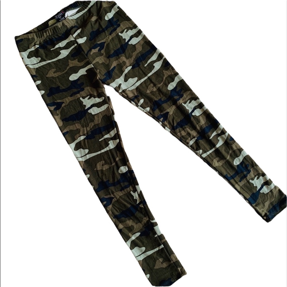 Women’s, Camo Leggings, Buttery Soft Stretch, Large, NEW